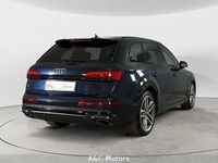 Usata Audi Q7 S-Line 286 CV (210 kW) 2024 Grigio SUV