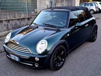 Usata Mini Cooper Cabriolet 120 CV (88 kW) 2009 Verde Cabrio