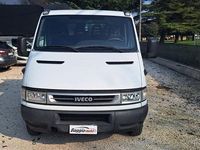 Usata Iveco Daily 97 CV (71 kW) 2006 Bianco pastello Cabrio