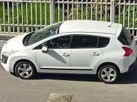Usata Peugeot 3008 Business-Line 111 CV (81 kW) 2010 Bianco Station wagon