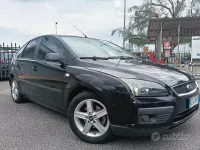 Usata Ford Focus 90 CV (66 kW) 2006 Other Berlina