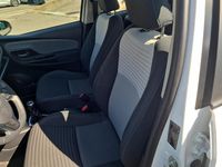 Usata Toyota Yaris 107 CV (78 kW) 2019 Bianco Utilitaria
