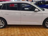 Usata Skoda Scala Ambition 116 CV (85 kW) 2020 Bianco magnolia / pastello Utilitaria