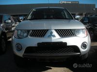 Usata Mitsubishi L200 Intense 136 CV (100 kW) 2011 Grigio Pick-up