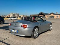 Begagnad BMW Z4 Efficient Dynamics 231 HK (169 kW) 2003 Grå Cab