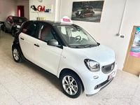 Usata Smart ForFour 71 CV (52 kW) 2019 Bianco Utilitaria