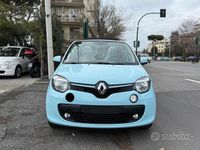 Usata Renault Twingo LIMITED 69 CV (50 kW) 2018 Blu Utilitaria
