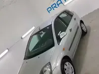Usata Ford Fiesta 75 CV (55 kW) 2006 Grigio Utilitaria