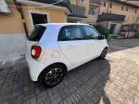 Usata Smart ForFour 71 CV (52 kW) 2016 Bianco Utilitaria