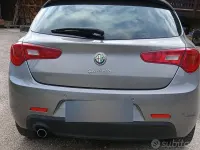 Usata Alfa Romeo Giulietta Distinctive 105 CV (77 kW) 2012 Grigio Utilitaria