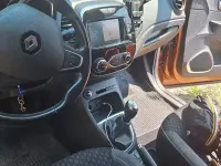 Usata Renault Captur 90 CV (66 kW) 2018 Arancione SUV