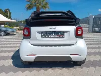 Usata Smart ForTwo Cabrio Brabus 90 CV (66 kW) 2017 Bianco Cabrio
