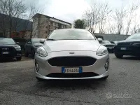 Usata Ford Fiesta 86 CV (63 kW) 2019 Grigio Utilitaria