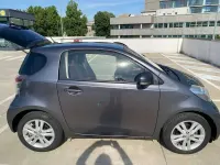 Usata Toyota iQ Executive 101 CV (74 kW) 2012 Nero Utilitaria