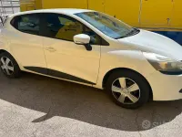 Usata Renault Clio 75 CV (55 kW) 2014 Utilitaria