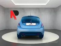 Usata Lancia Ypsilon Silver 69 CV (50 kW) 2013 Grigio Utilitaria