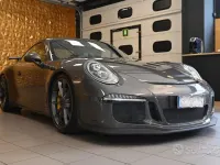 Usata Porsche 991 476 CV (350 kW) 2015 Grigio ardesia/full carbonio Coupé