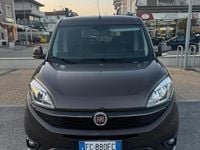 Usata Fiat Doblò Trekking 120 CV (88 kW) 2016 Marrone Monovolume