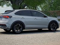 Nuova VW Taigo R-line Plus 116 CV (85 kW) 2025 Pure white nero SUV