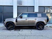 Usata Land Rover Defender 249 CV (183 kW) 2023 Oro SUV