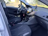 Usata Peugeot 208 Active 82 CV (60 kW) 2013 Grigio Utilitaria