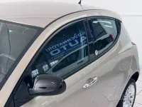 Usata Lancia Ypsilon 80 CV (58 kW) 2014 Marrone Utilitaria