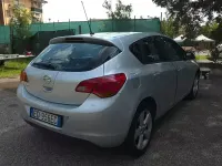 Usata Opel Astra Enjoy 115 CV (84 kW) 2010 Grigio Berlina