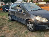 Usata Fiat Sedici 107 CV (78 kW) 2008 Nero SUV