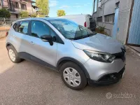 Usata Renault Captur 90 CV (66 kW) 2016 Grigio SUV