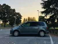 Usata VW Touran Comfortline 105 CV (77 kW) 2011 Grigio Monovolume