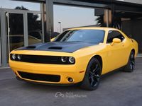 Usata Dodge Challenger SXT 305 CV (224 kW) 2018 Giallogiallo Coupé