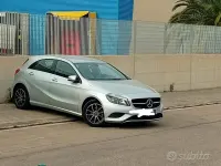 Usata Mercedes A180 109 CV (80 kW) 2014 Grigio Utilitaria