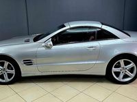 Usata Mercedes SL500 307 CV (225 kW) 2002 Argento Cabrio