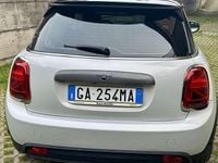 Usata Mini Cooper SE 75 kW (102 CV) 2020 Utilitaria