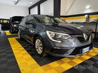 Usata Renault Mégane GrandTour Business 95 CV (69 kW) 2020 Blu Station wagon