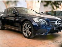 Usata Mercedes C220 194 CV (142 kW) 2019 Blu Berlina