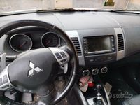 Usata Mitsubishi Outlander 156 CV (114 kW) 2012 Bianco SUV
