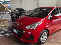 Używany Hyundai i10 66 KM (48 kW) 2017 Czerwony Hatchback