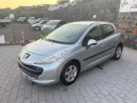 Usata Peugeot 207 73 CV (53 kW) 2007 Argento Berlina