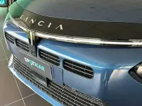 Usata Lancia Ypsilon 101 CV (74 kW) 2025 Blu/azzurro Utilitaria