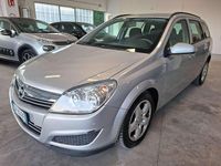 Usata Opel Astra S 125 CV (91 kW) 2008 Argento Station wagon