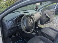 Usado Dacia Logan MCV Ambiance 90 CV (66 kW) 2014 Familiar