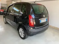 Usata Lancia Musa 101 CV (74 kW) 2005 Nero Monovolume