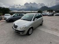 Usata Lancia Ypsilon 60 CV (44 kW) 2004 Grigio Utilitaria