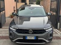 Usata VW T-Roc R-line 150 CV (110 kW) 2022 Grigio SUV