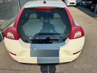 Usata Volvo C30 SE 145 CV (106 kW) 2011 Bianco Utilitaria