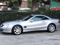 Usata Mercedes SL500 306 CV (225 kW) 2004 Argento Cabrio