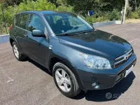 Usata Toyota RAV4 Plus 177 CV (130 kW) 2007 Grigio SUV