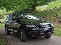 Usata VW Touareg 174 CV (127 kW) 2005 Nero SUV