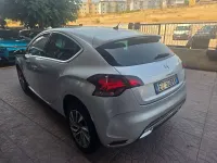 Usata Citroën DS4 114 CV (83 kW) 2015 Argento Utilitaria